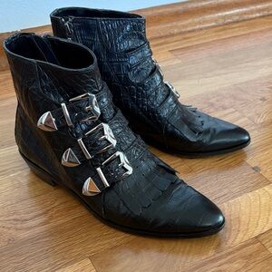 Modern Vice Black Crocodile Pattern Ankle Boots